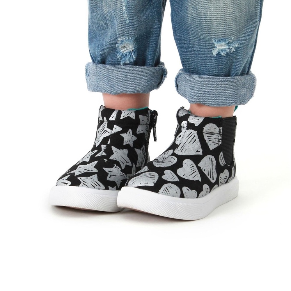 Chooze Scribble Heart Star Rocket Zip Up Toddler Sneaker Shoes